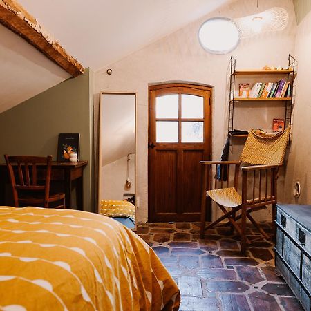 Chambre Ou Gite Dans Une Maison De Montagne - De Suzon A Zelie Entraigues  Zewnętrze zdjęcie