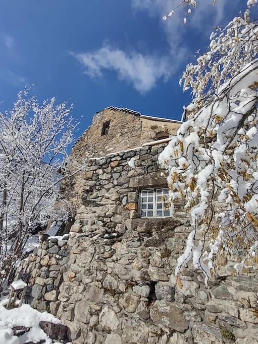 Chambre Ou Gite Dans Une Maison De Montagne - De Suzon A Zelie Entraigues  Zewnętrze zdjęcie